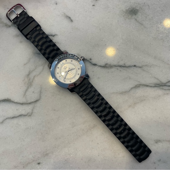 Juicy Couture Black & Silver with crystal studs and Silicone band ladies watch. - Picture 5 of 8